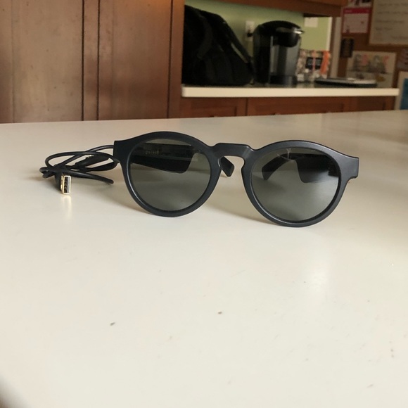 Bose frames - Picture 2 of 5